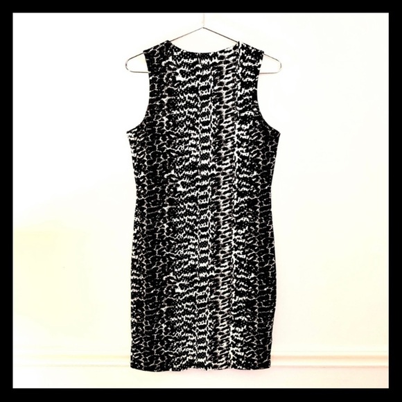 VINCE CAMUTO Sleeveless Animal Print Dress, black and white - Picture 3 of 5